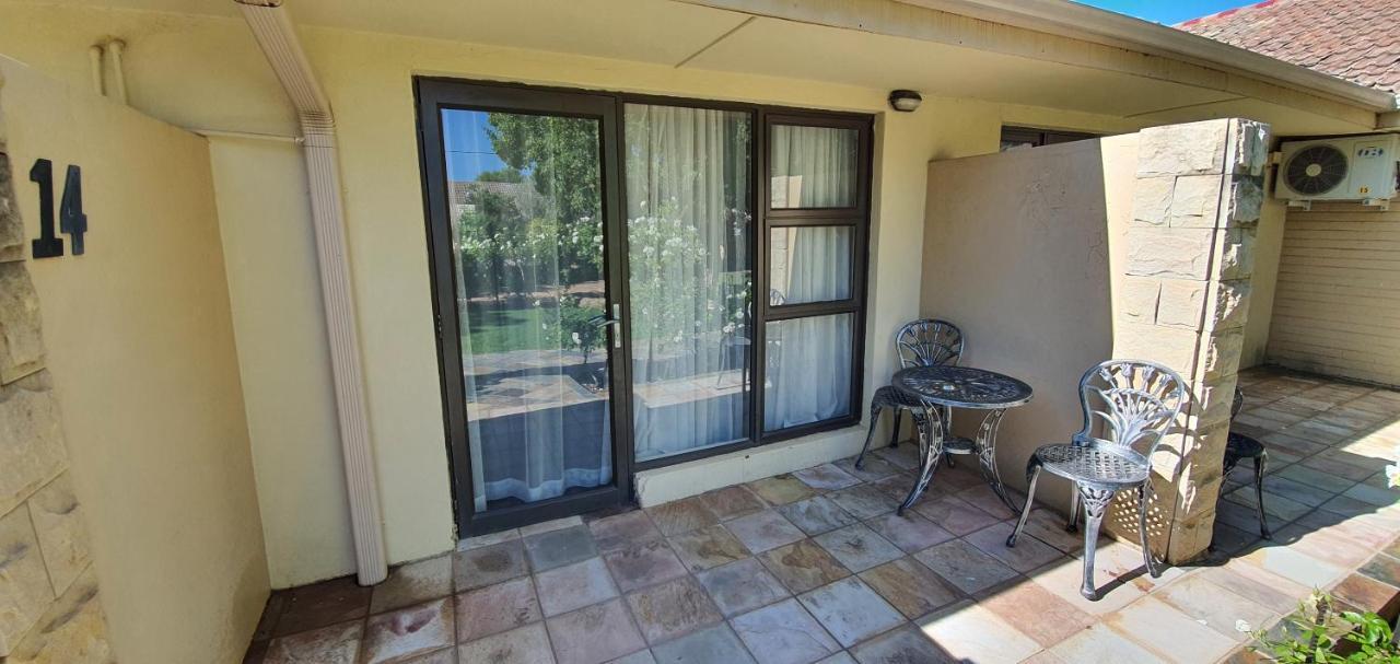 Acacia Lodge Bloemfontein Exterior foto